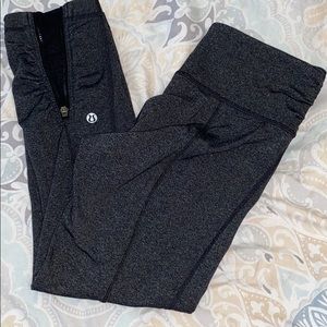 Lululemon Capri-Size 6